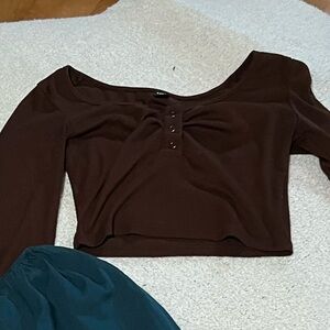Dark brown long sleeve crop top!